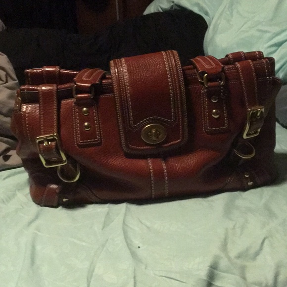 Coach expandable buckle should bag. Tobacco color - Picture 2 of 8